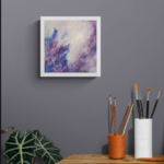 25 x 25 cm sur toile de lin libre, sans châssis. Encadrement blanc de 2cm d'épaisseur.